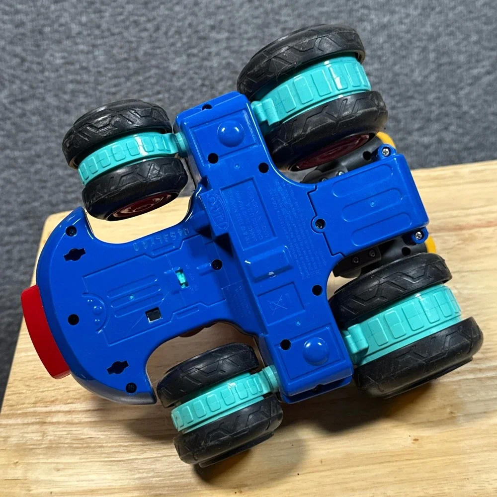 Jakks Mario Kart RC Car Kids OS Red Anti-Gravity‎ Mini Racer Remote Control Toy